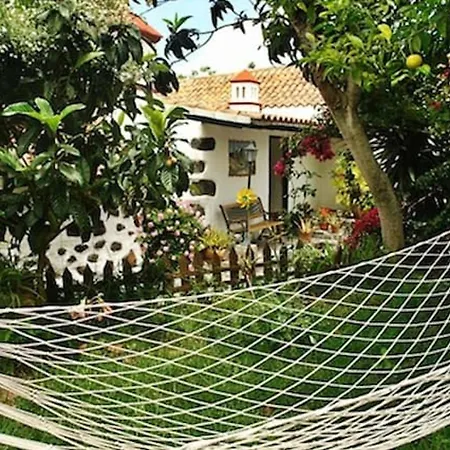 Charming House With Shared Pool In La Laguna (Tenerife)