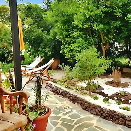 Casa vacanze Charming House With Shared Pool In