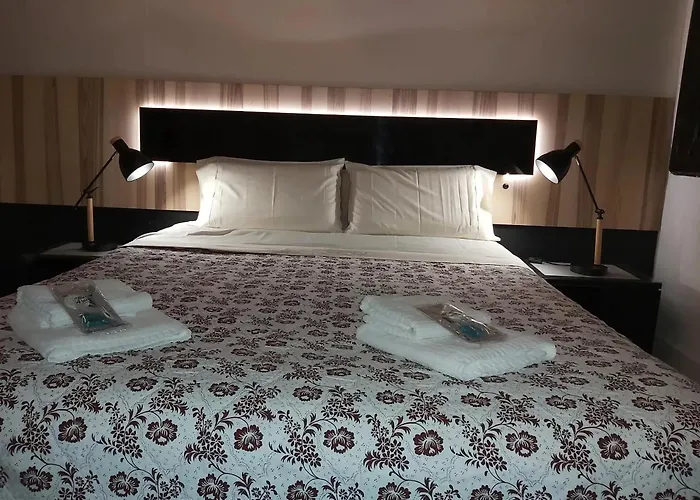 Charming House With Shared Pool In Prázdninový dům La Laguna (Tenerife)